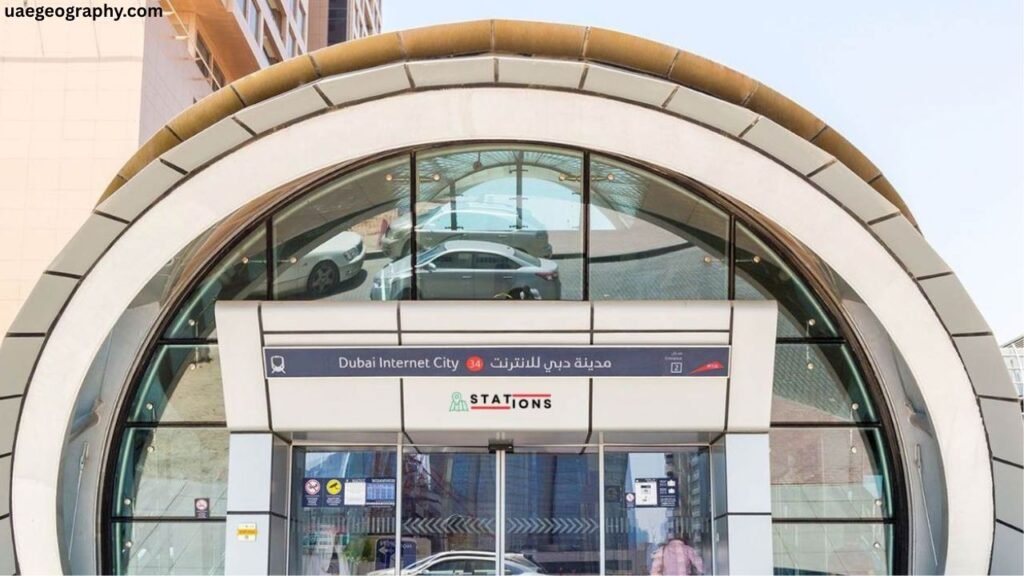 How to Reach Dubai Internet City Metro Station (By Metro, Bus, Taxi, Car)